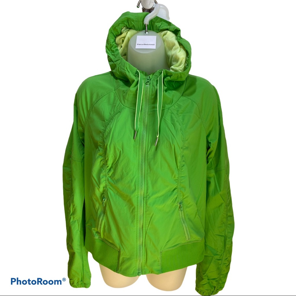 Lululemon Street to Studio Jacket Green Size 8